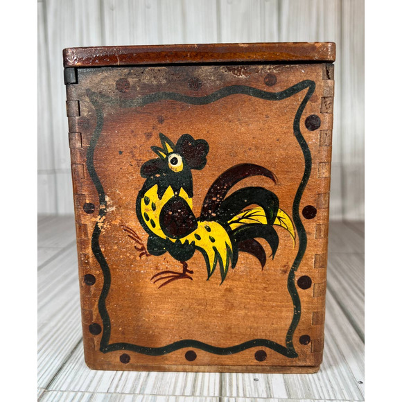 VTG Japanese Fire Box with Lid Rooster Chicken by Woodpecker Wood Ware - Picture 1 of 9